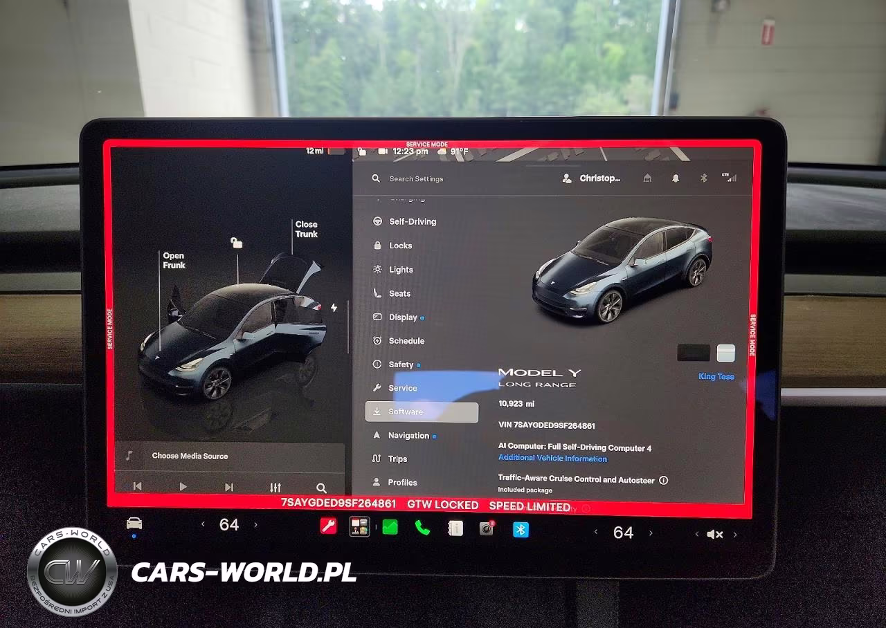 2025 Tesla Model Y VIN:7SAYGDED9SF264861 - 9