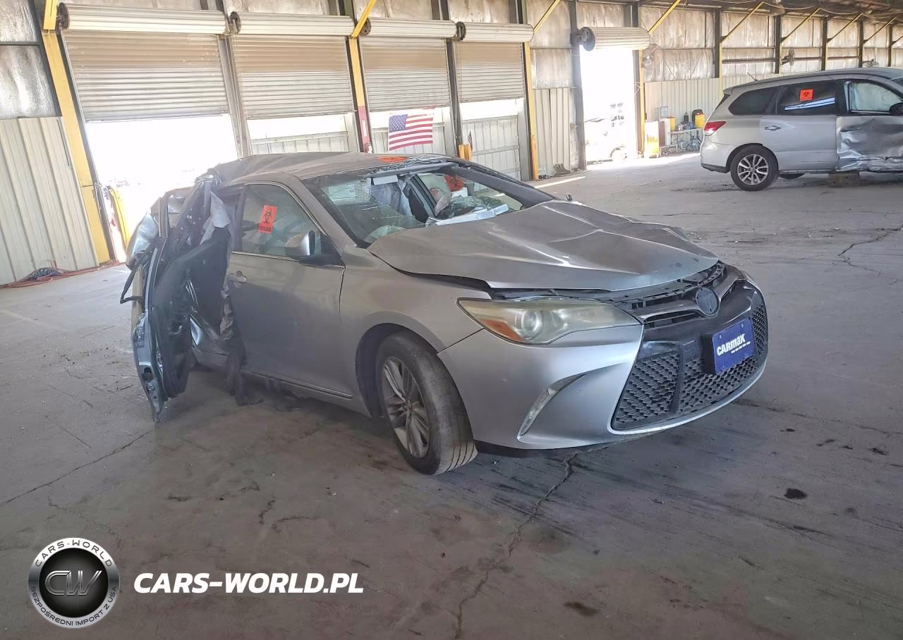 2017 Toyota Camry Se VIN:4T1BF1FK0HU768115 - 4