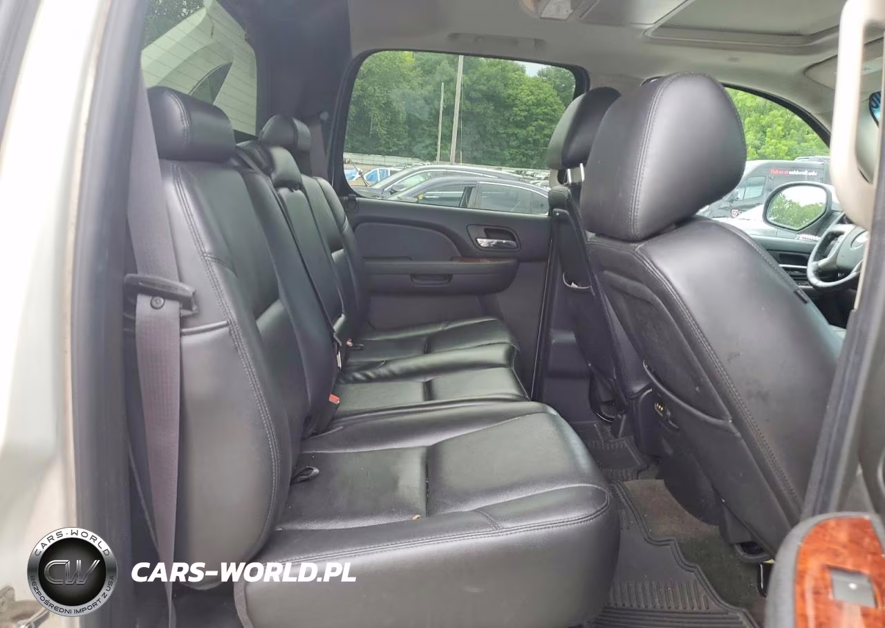 2012 Chevrolet Avalanche Ltz VIN:3GNTKGE70CG228755 - 10
