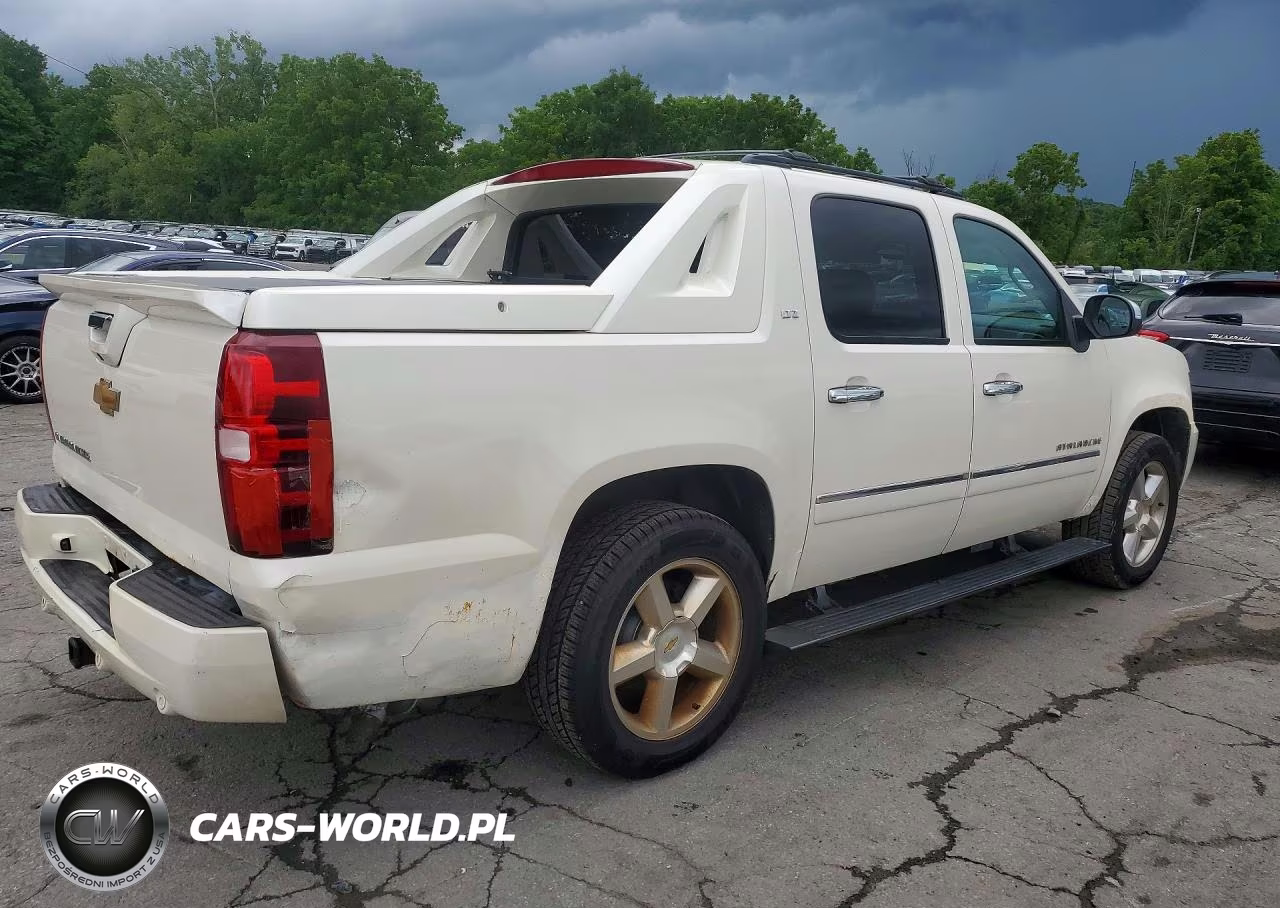 2012 Chevrolet Avalanche Ltz VIN:3GNTKGE70CG228755 - 3
