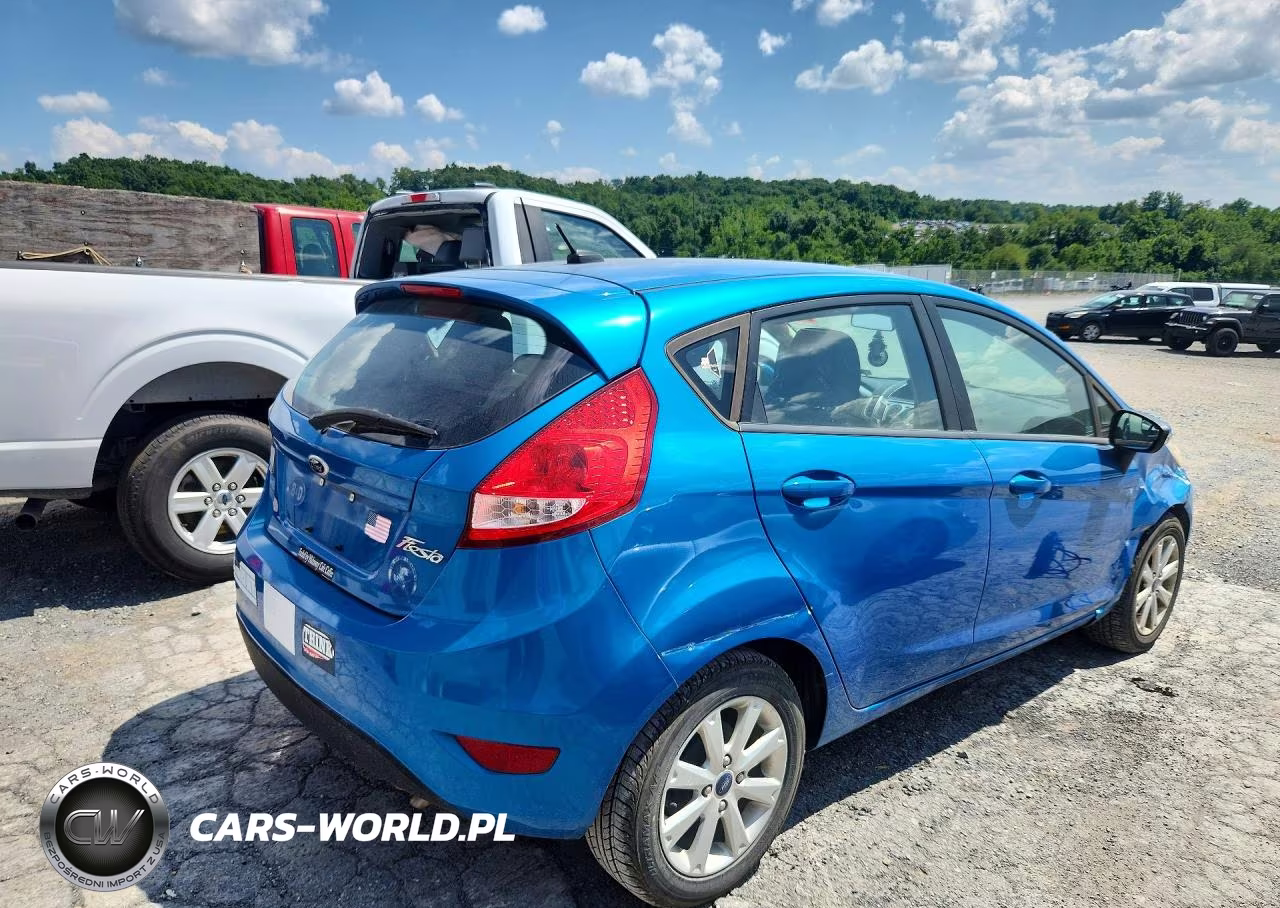 2013 Ford Fiesta Se VIN:3FADP4EJ4DM107406 - 3