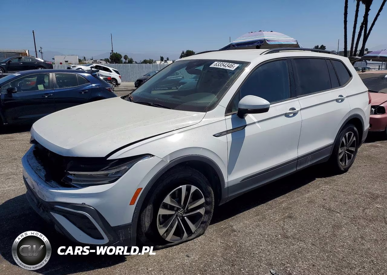 2023 Volkswagen Tiguan S VIN:3VVRB7AX1PM065082 - 1