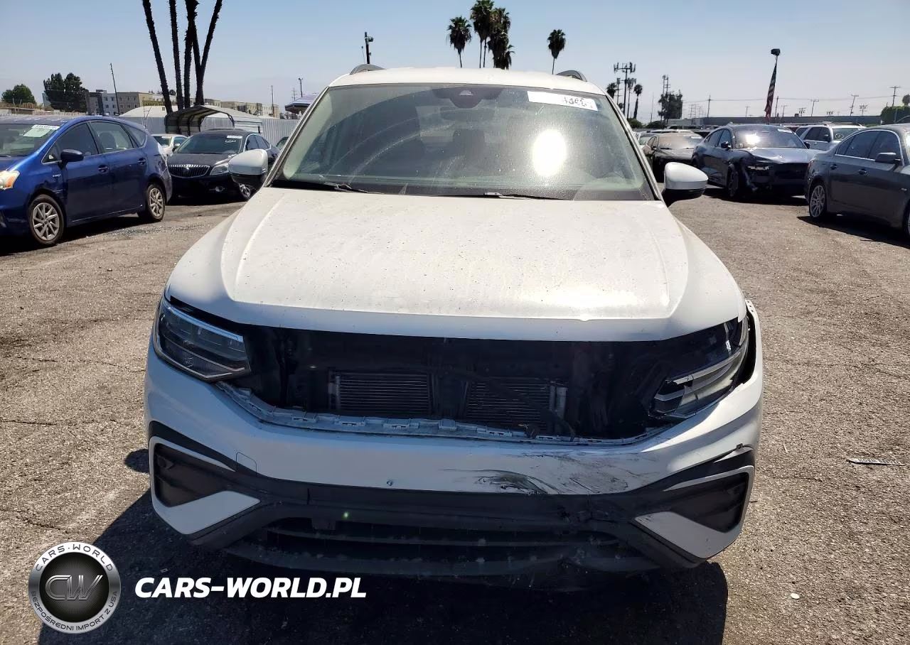 2023 Volkswagen Tiguan S VIN:3VVRB7AX1PM065082 - 5