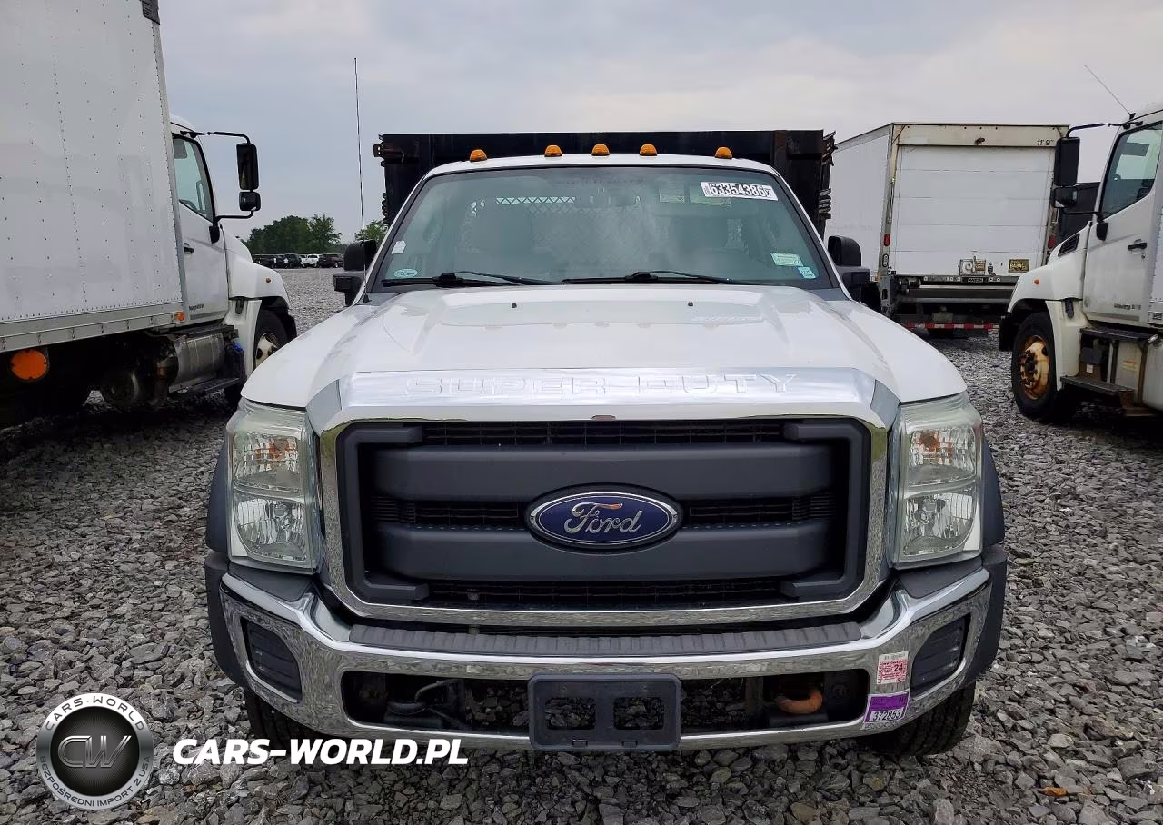 2014 Ford F550 Super Duty VIN:1FDUF5HT8EEB75372 - 5