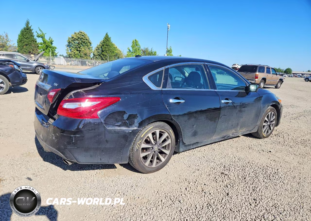 2017 Nissan Altima VIN:1N4AL3AP2HC269769 - 3