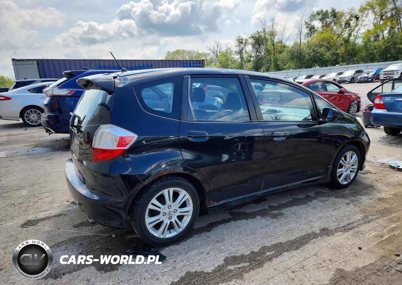 2009 Honda Fit Sport VIN:JHMGE88409S046000 - 3
