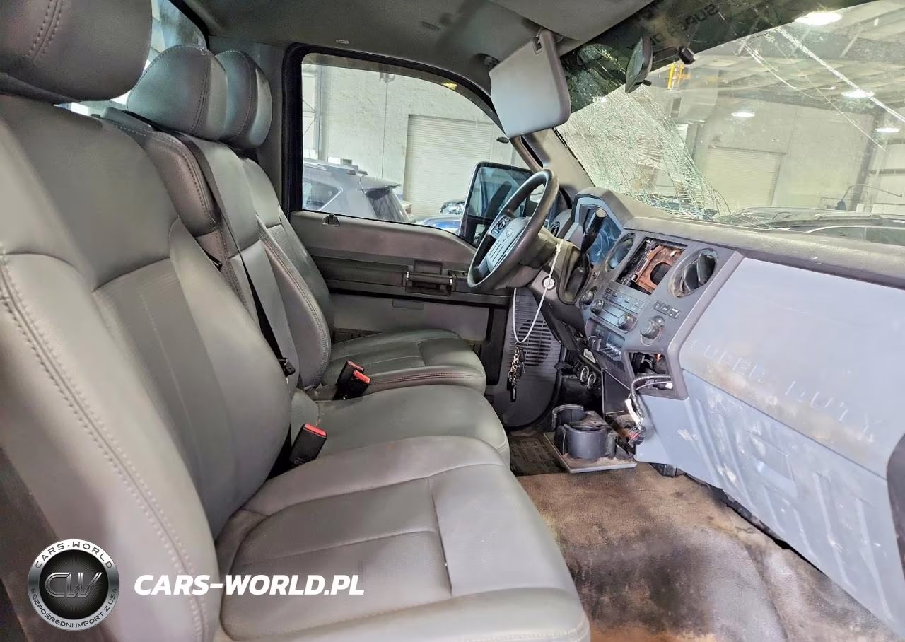 2011 Ford F250 Super Duty VIN:1FTBF2B63BEA07325 - 10