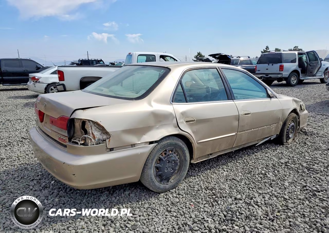 2002 Honda Accord Lx VIN:1HGCG66592A070626 - 3