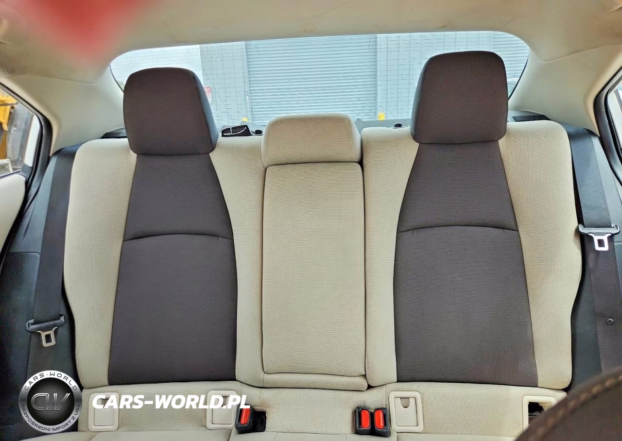 2021 Toyota Corolla Le VIN:5YFEPMAE9MP236757 - 10