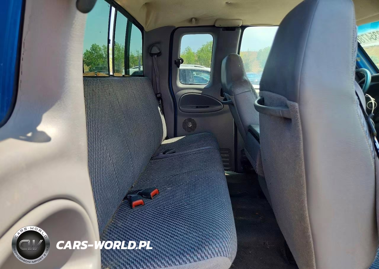 1999 Dodge Ram 1500 VIN:3B7HF13Y3XG164616 - 10