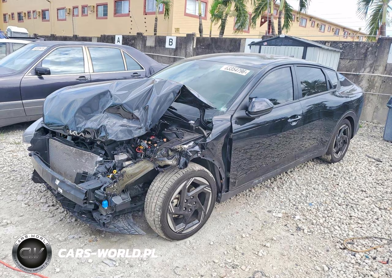2025 Kia K4 Ex – zdjęcie 1 z 13