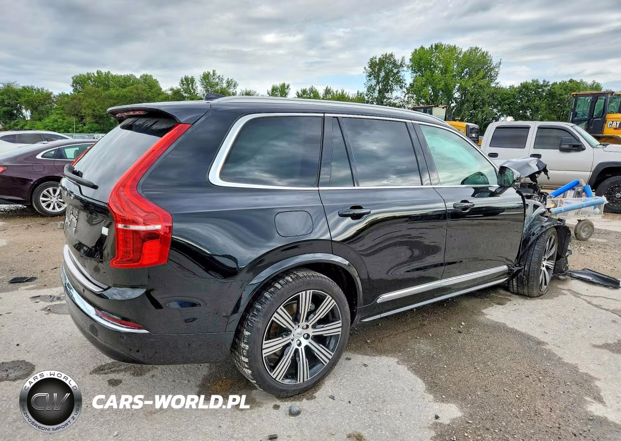 2024 Volvo Xc90 Plus VIN:YV4H60CE2R1253267 - 3