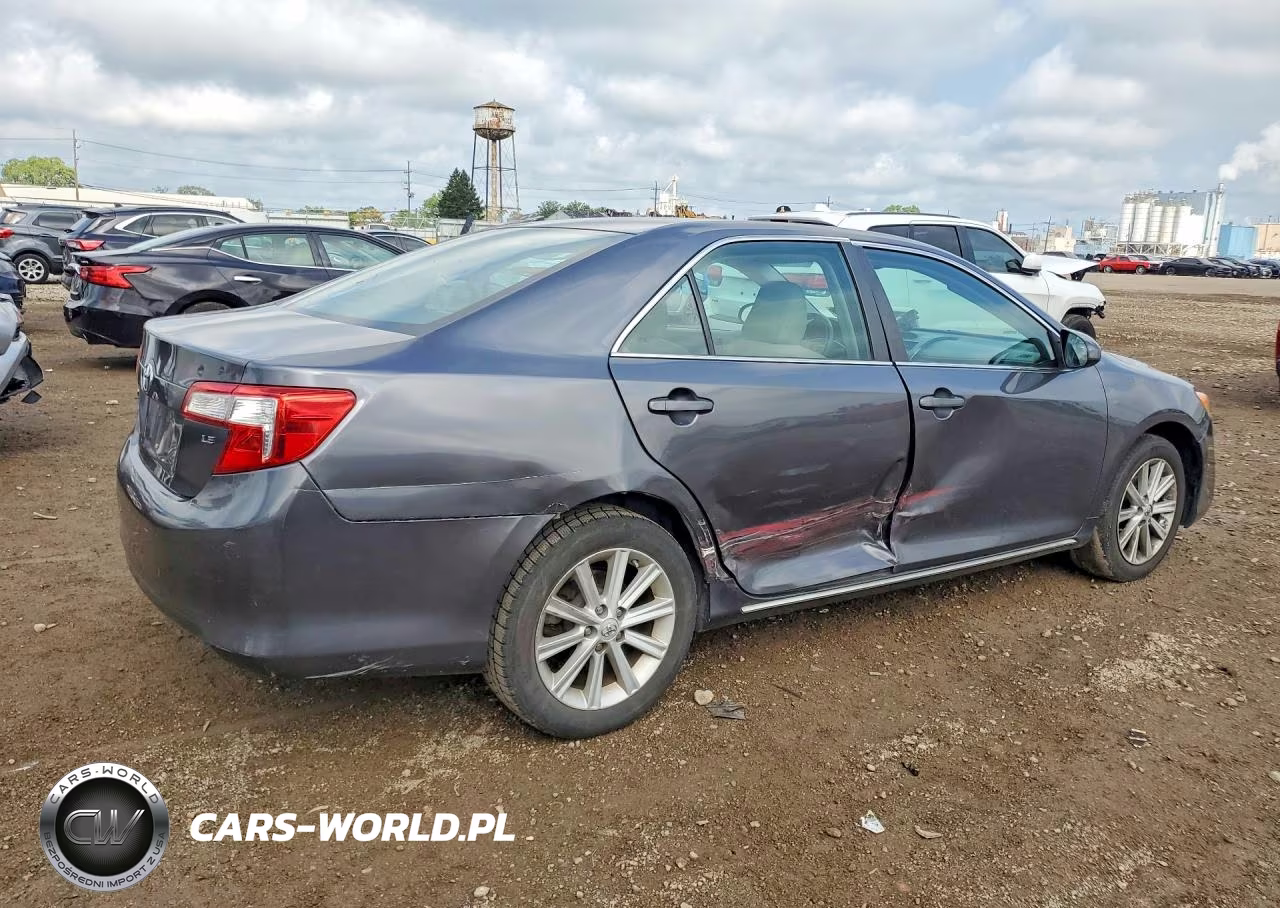 2012 Toyota Camry Le VIN:4T1BF1FK0CU118077 - 3