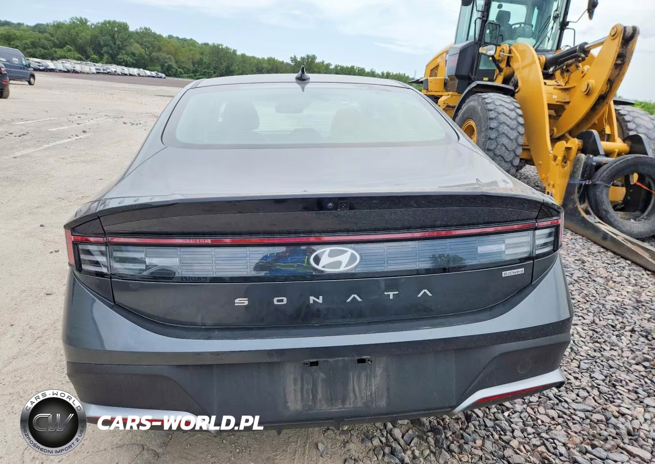 2026 Hyundai Sonata Hybrid Blue VIN:KMHL24JJ8TA158103 - 6