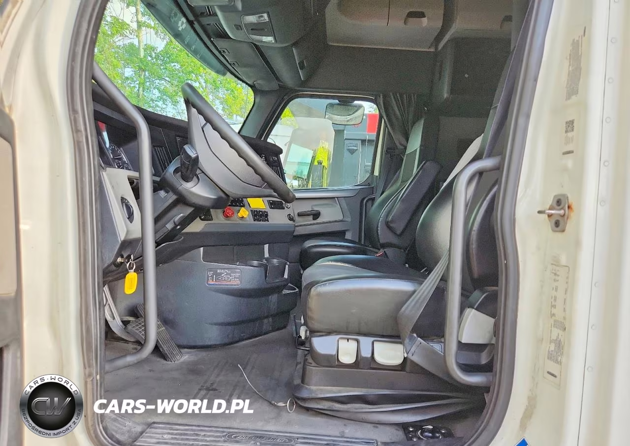 2019 Freightliner Cascadia 1 - Semi Truck VIN:3AKJHHDR9KSKX8902 - 7