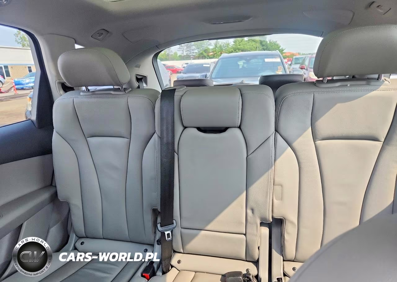 2021 Audi Q7 Premium Plus VIN:WA1LXBF79MD023813 - 10