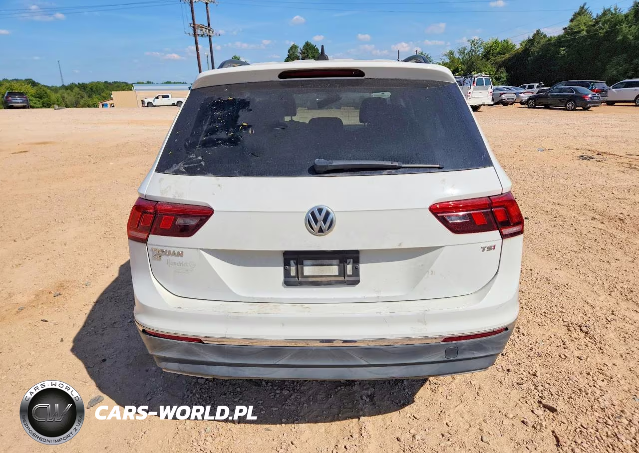 2018 Volkswagen Tiguan Se, Sel VIN:3VV3B7AX8JM031427 - 6