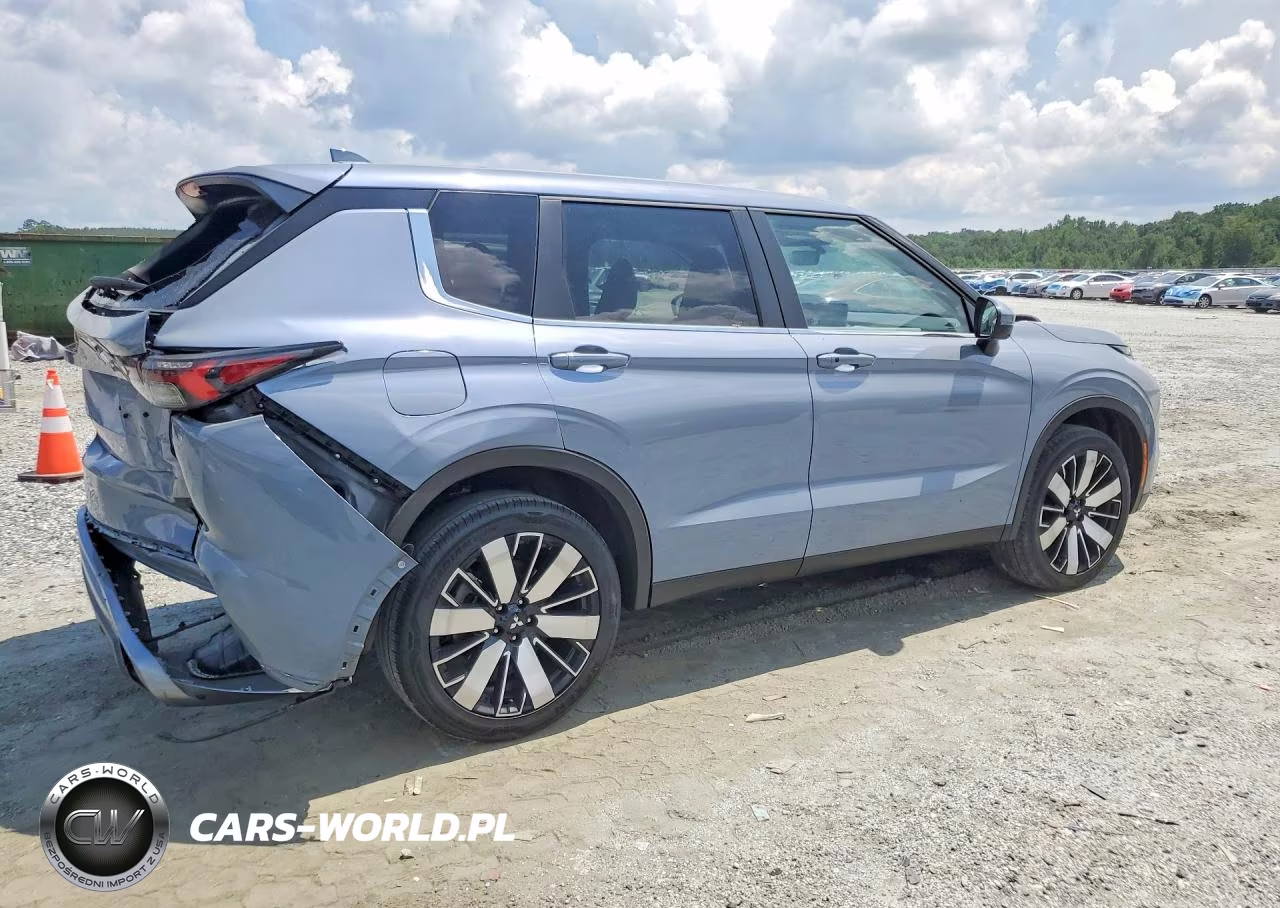 2025 Mitsubishi Outlander Se VIN:JA4J3VA84SZ056867 - 3