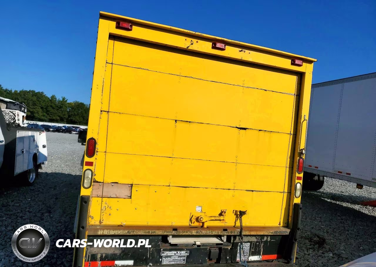 2006 GMC Savana Box Truck VIN:1GDH31U561901154 - 6