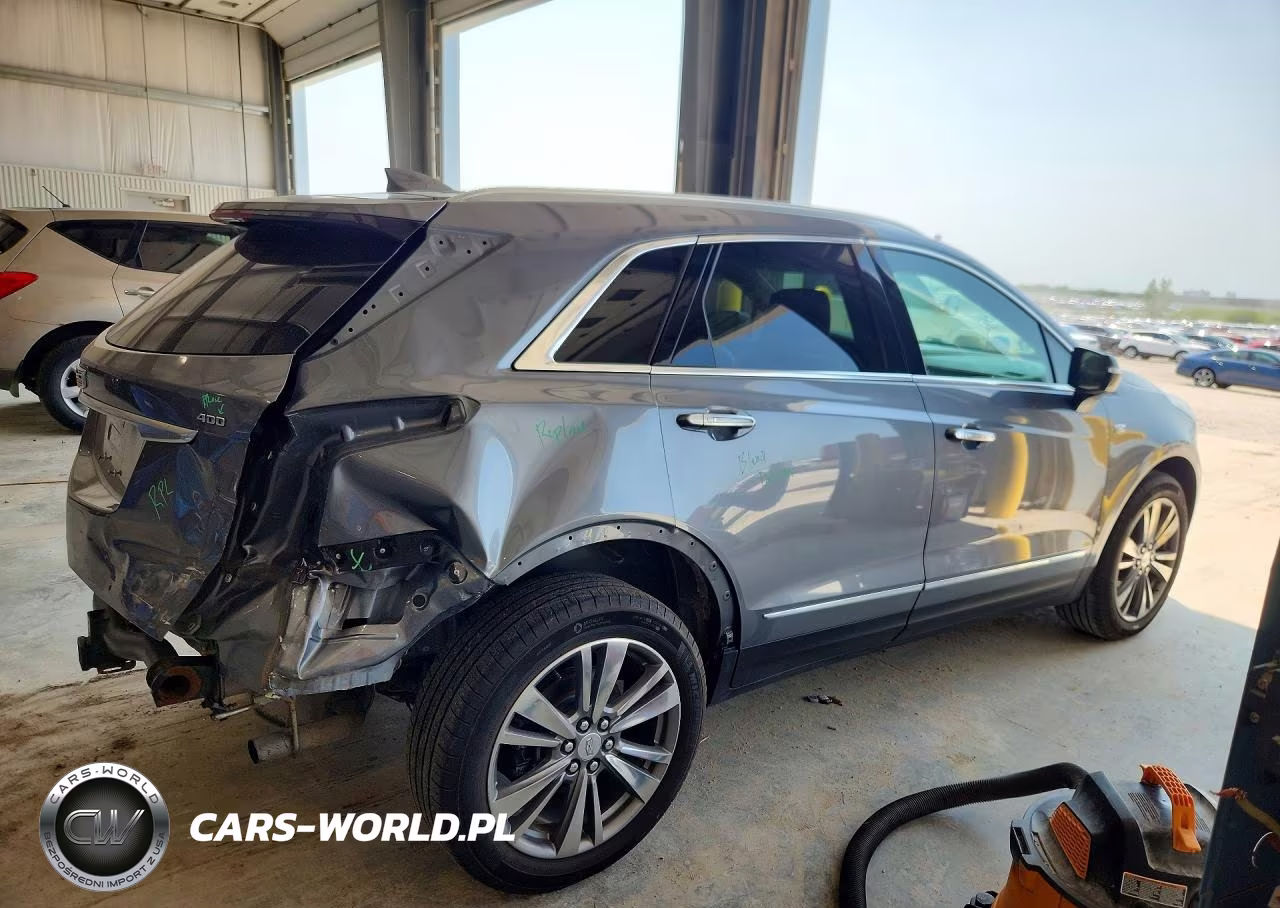 2021 Cadillac Xt5 Platinum Premium Luxury VIN:1GYKNFRS1MZ219921 - 3