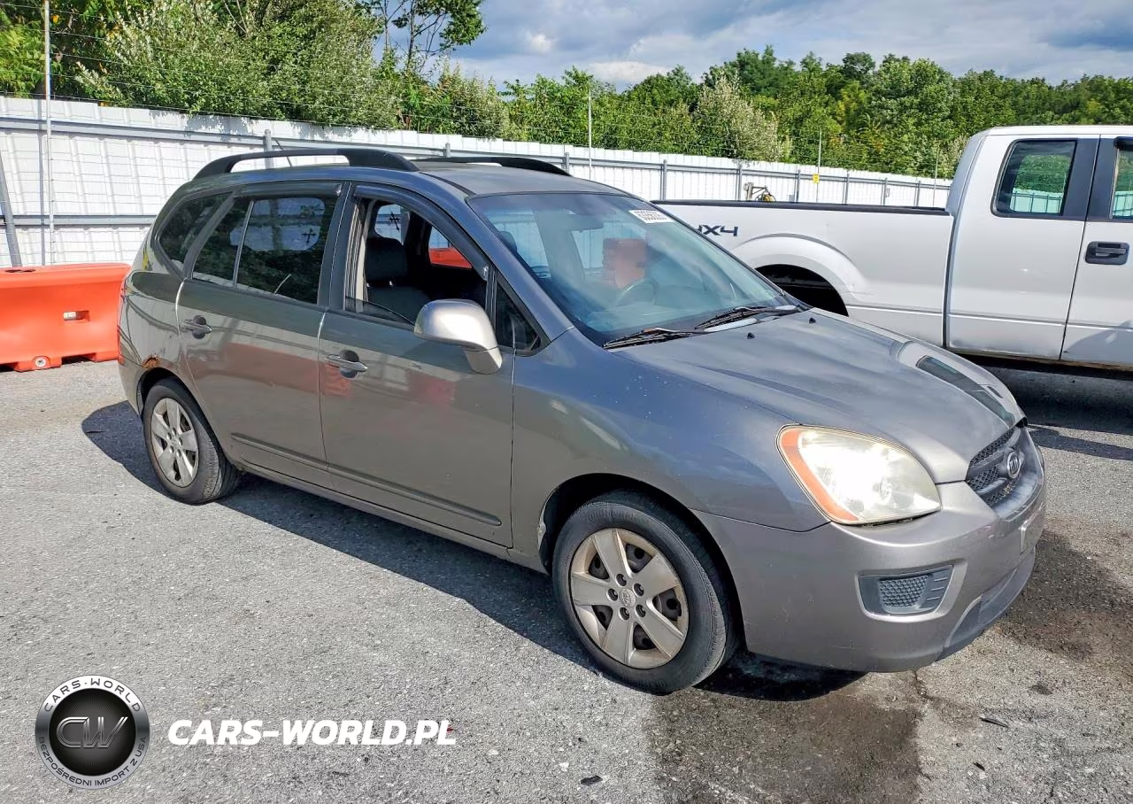 2009 Kia Rondo Base VIN:KNAFG528X97228921 - 4