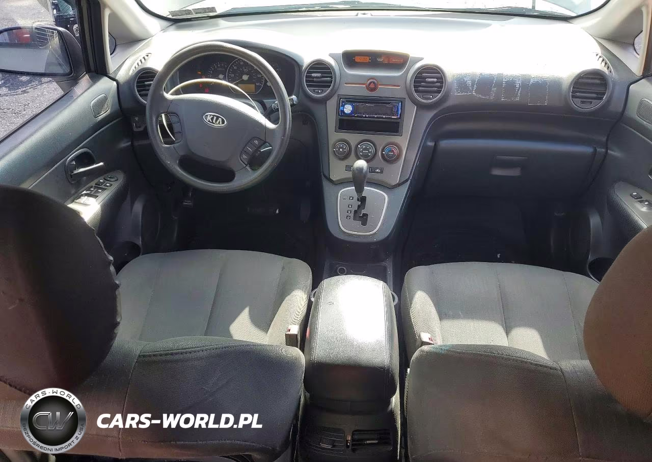 2009 Kia Rondo Base VIN:KNAFG528X97228921 - 8