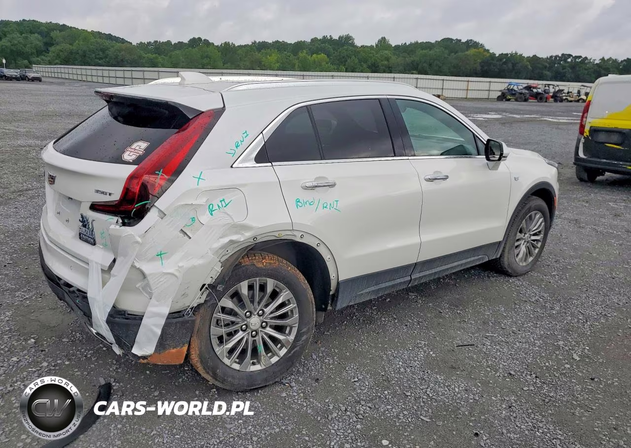 2024 Cadillac Xt4 Premium Luxury VIN:1GYFZCR45RF101787 - 3