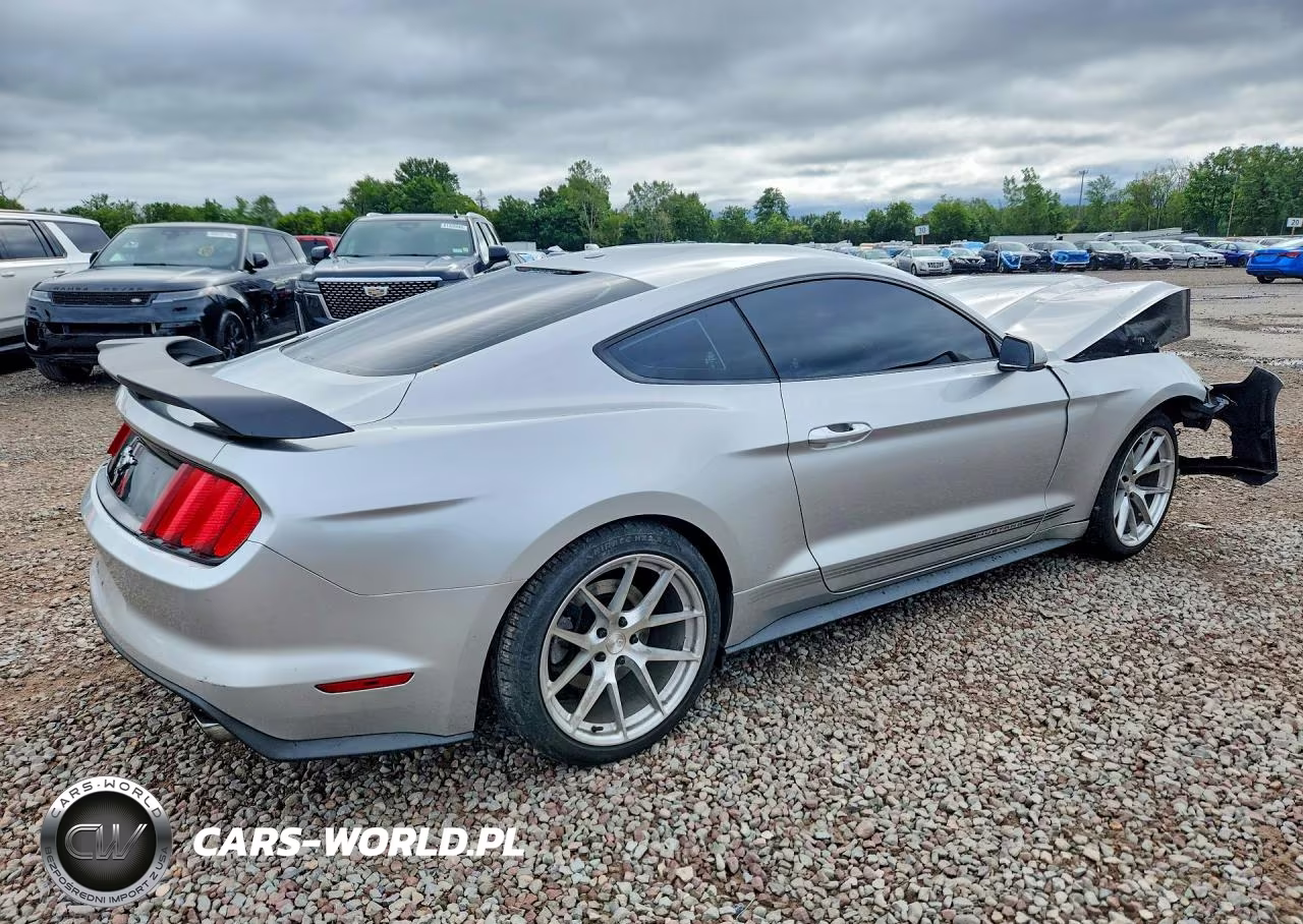 2017 Ford Mustang VIN:1FA6P8TH1H5288847 - 3