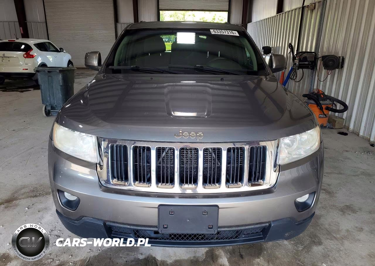 2012 Jeep Grand Cherokee Laredo VIN:1C4RJFAG3CC179818 - 5