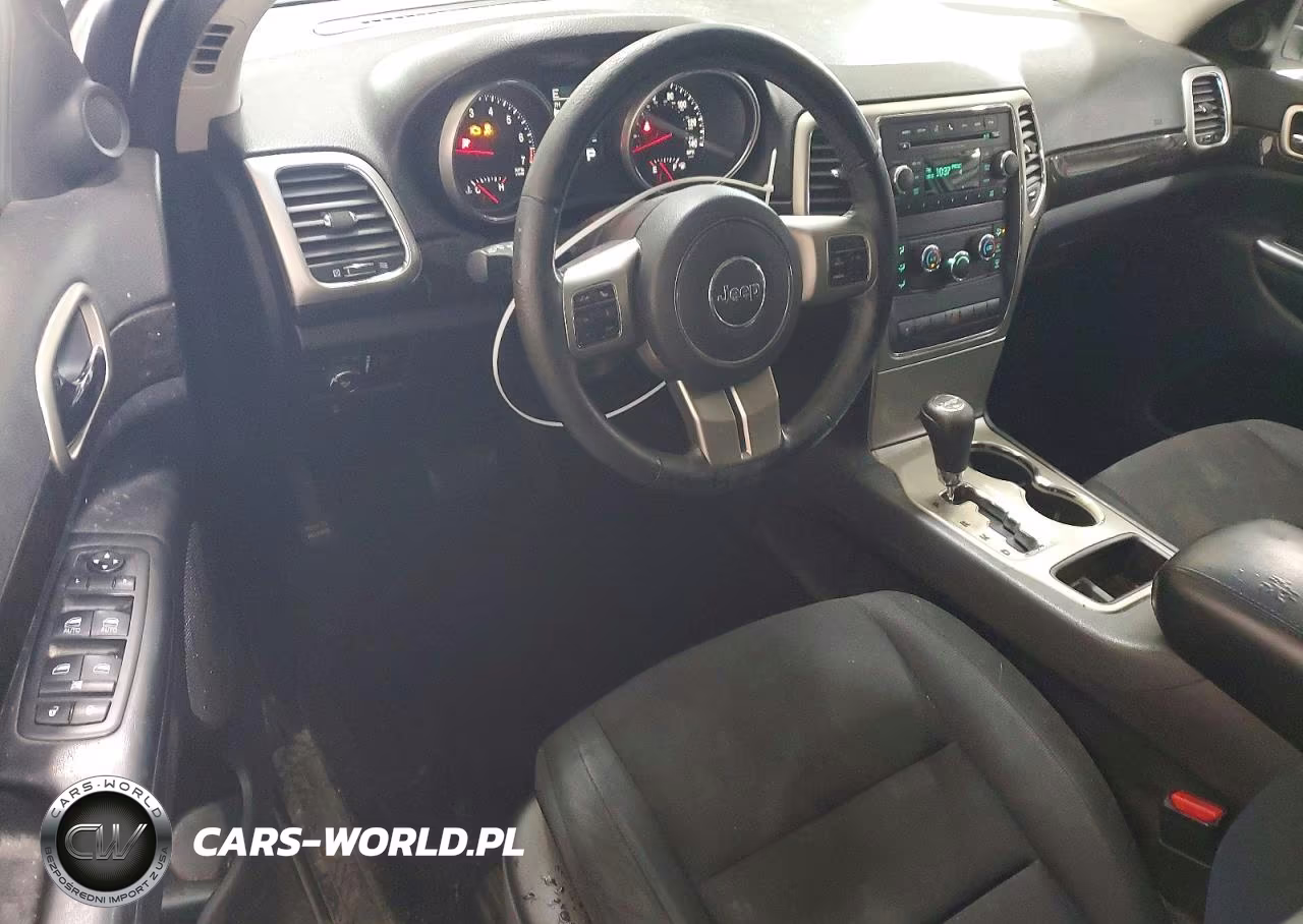 2012 Jeep Grand Cherokee Laredo VIN:1C4RJFAG3CC179818 - 8