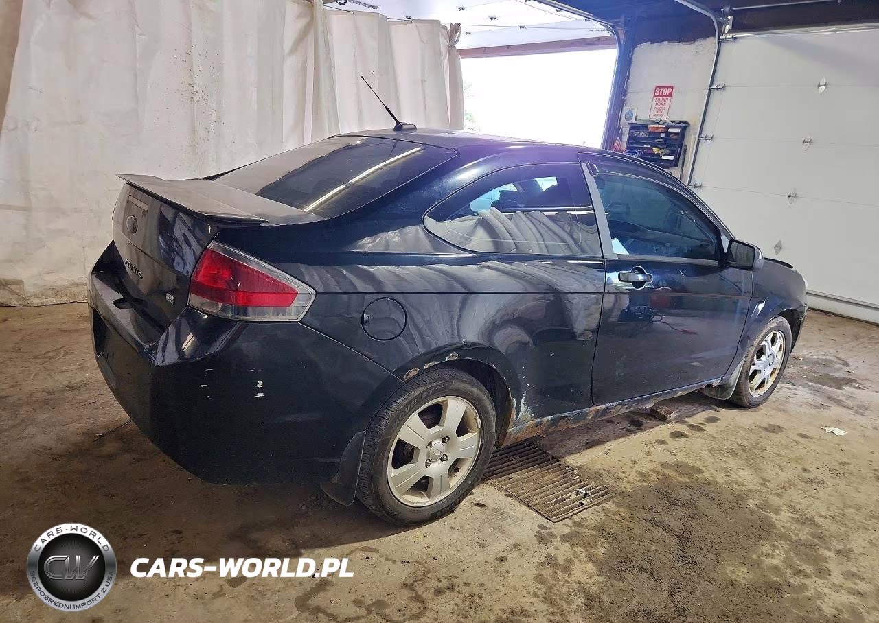 2010 Ford Focus Se VIN:1FAHP3CN7AW104190 - 3