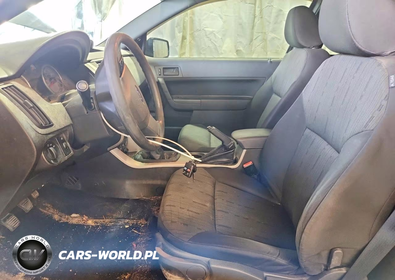 2010 Ford Focus Se VIN:1FAHP3CN7AW104190 - 7