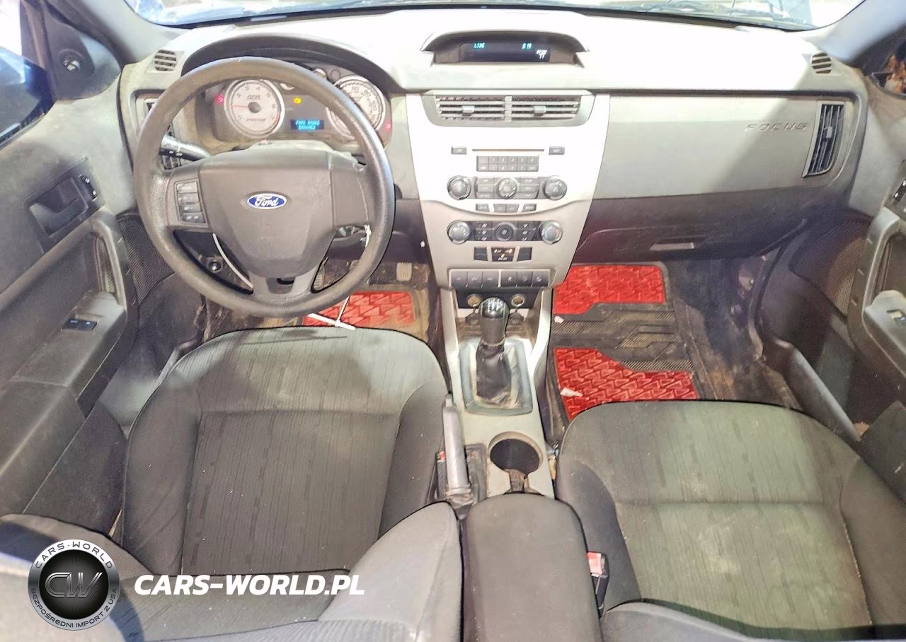2010 Ford Focus Se VIN:1FAHP3CN7AW104190 - 8