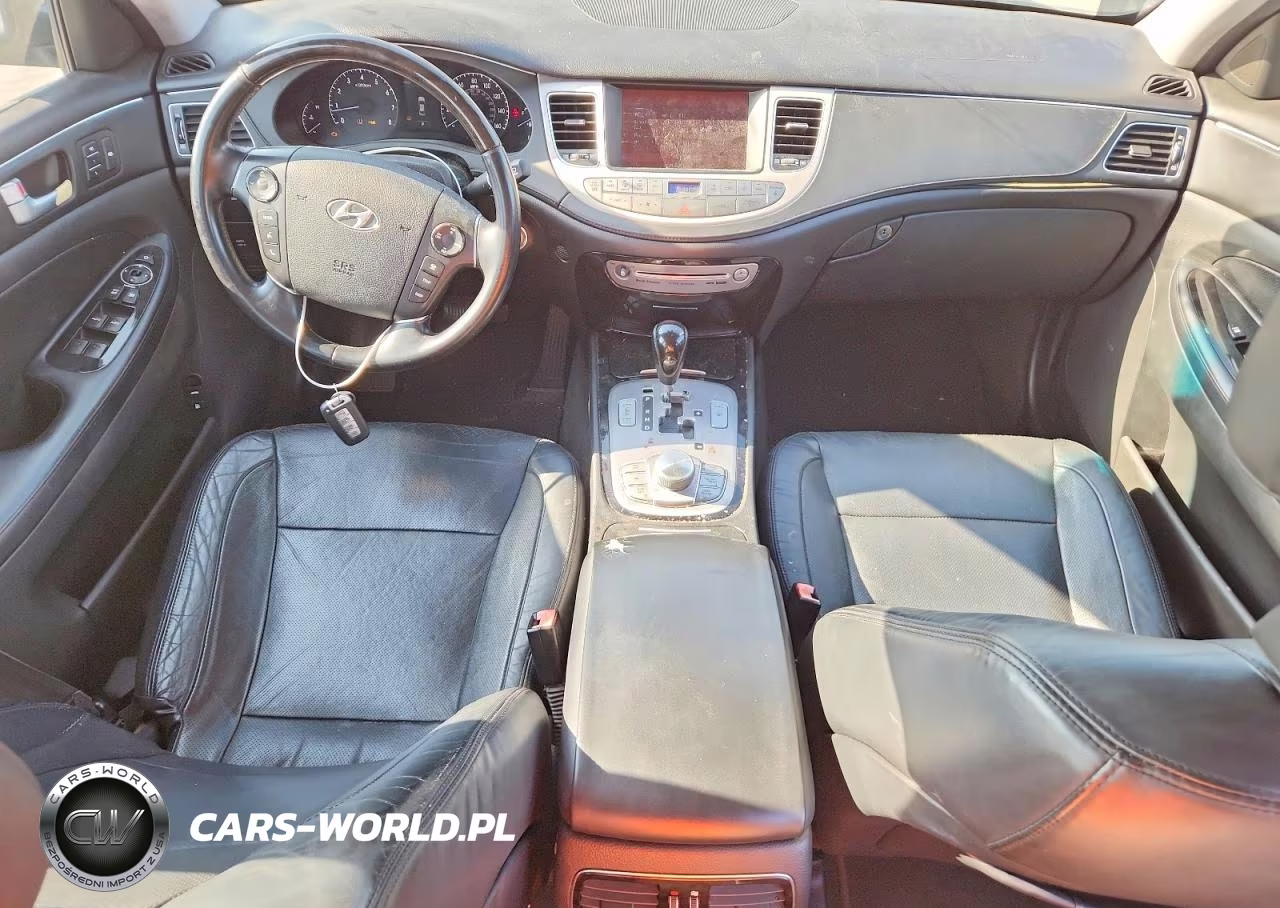 2012 Hyundai Genesis 4.6L VIN:KMHGC4DF0CU174784 - 8