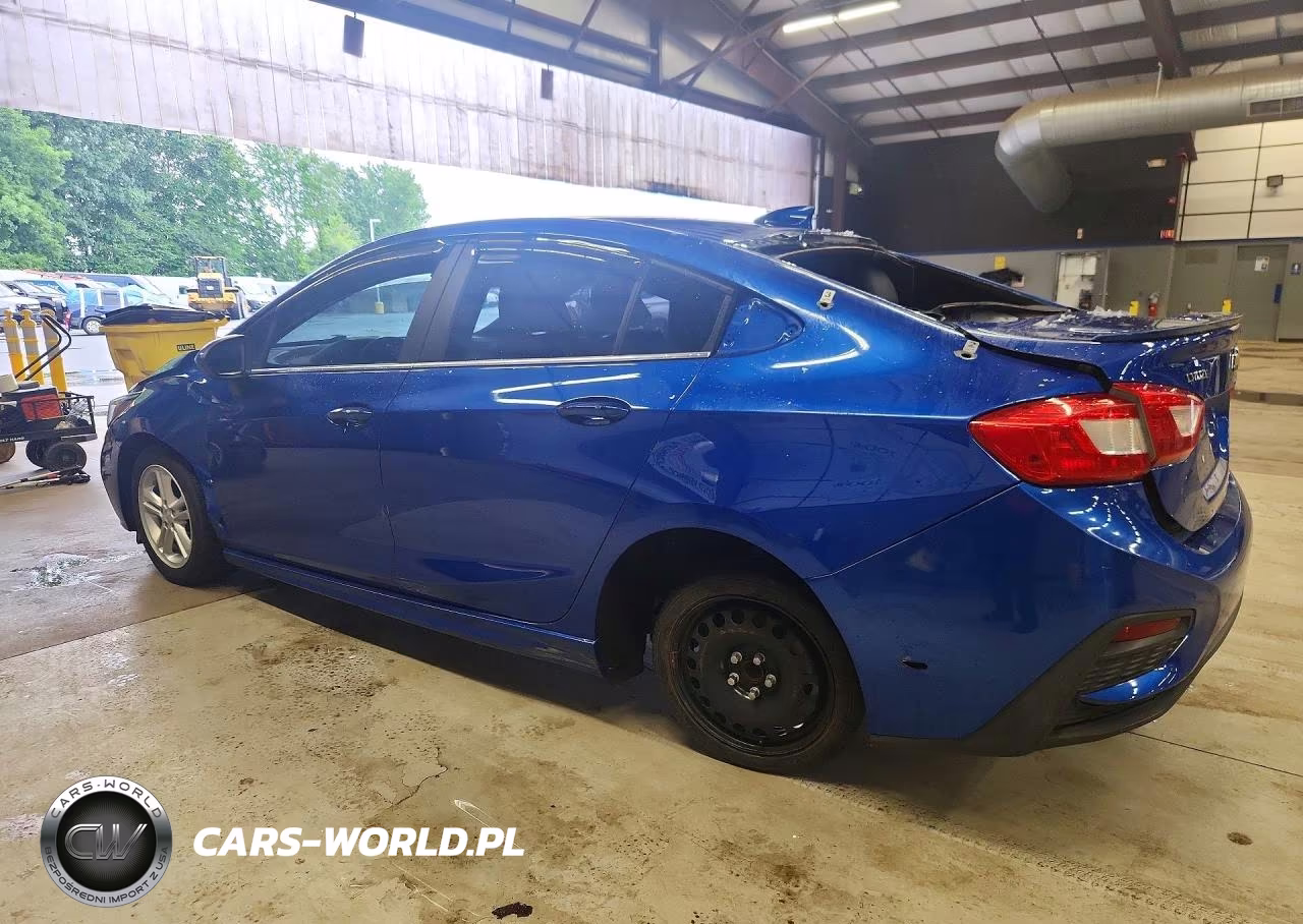 2017 Chevrolet Cruze Lt VIN:1G1BE5SM7H7218598 - 2