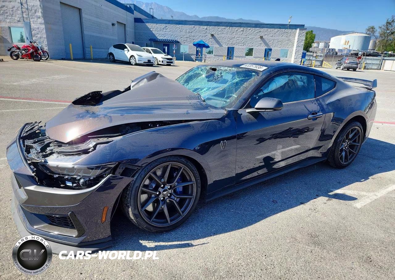 2024 Ford Mustang Dark Horse