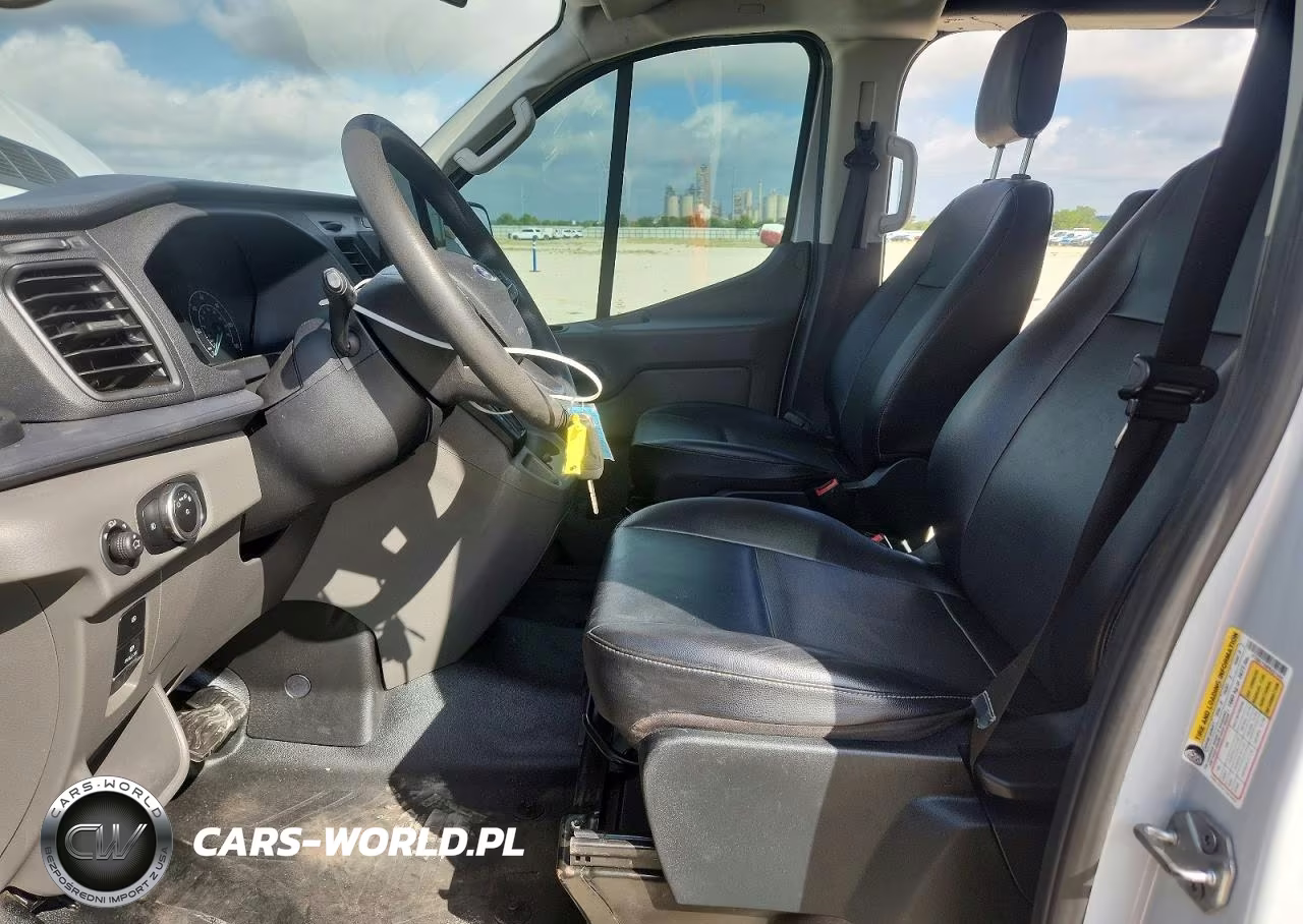 2023 Ford Transit 250 Delivery Van VIN:1FTBR1Y88PKA21644 - 7