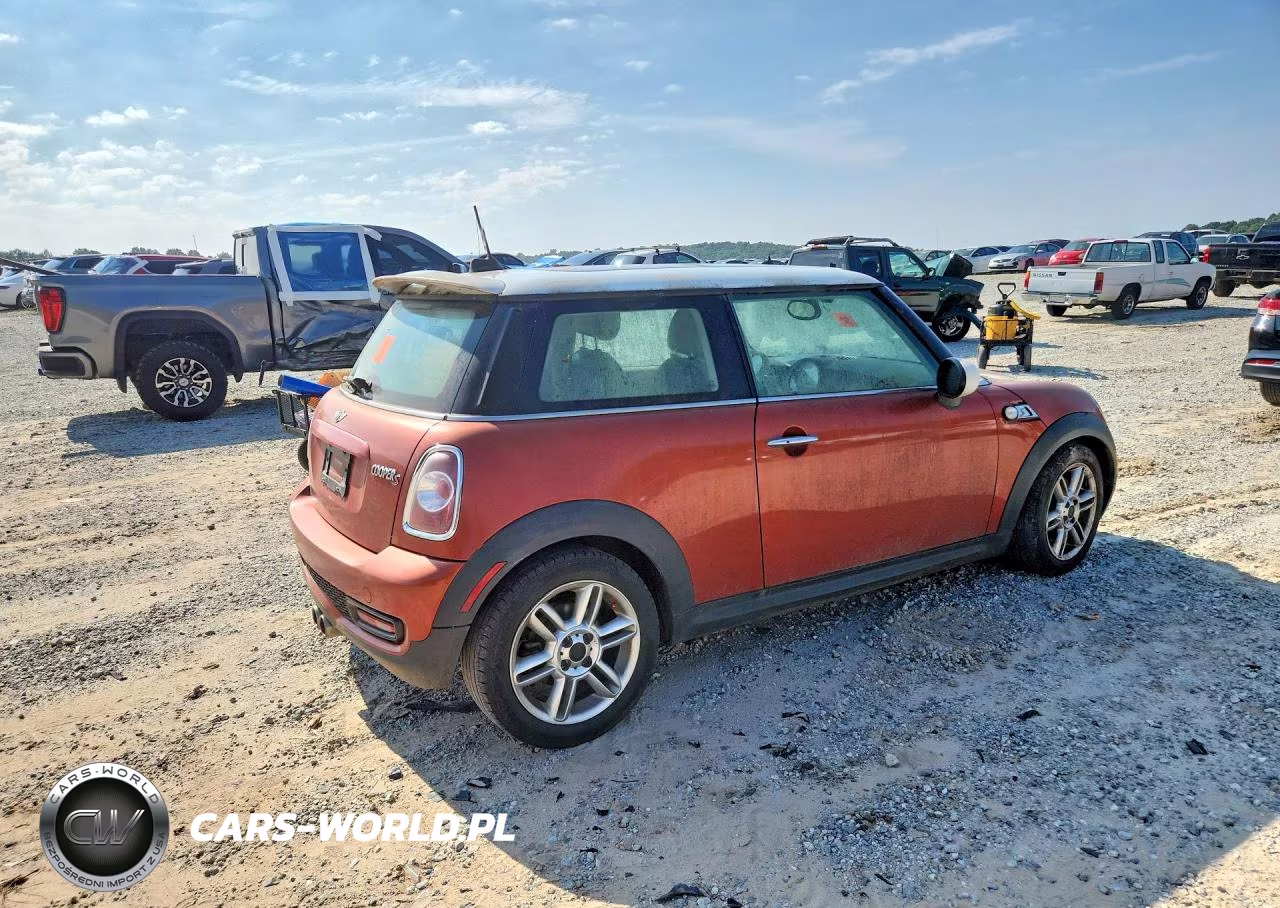2011 Mini Cooper S VIN:WMWSV3C52BTY12031 - 3