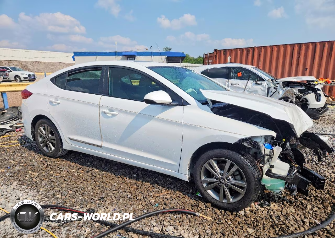 2018 Hyundai Elantra Value Edition VIN:5NPD84LF8JH279378 - 4