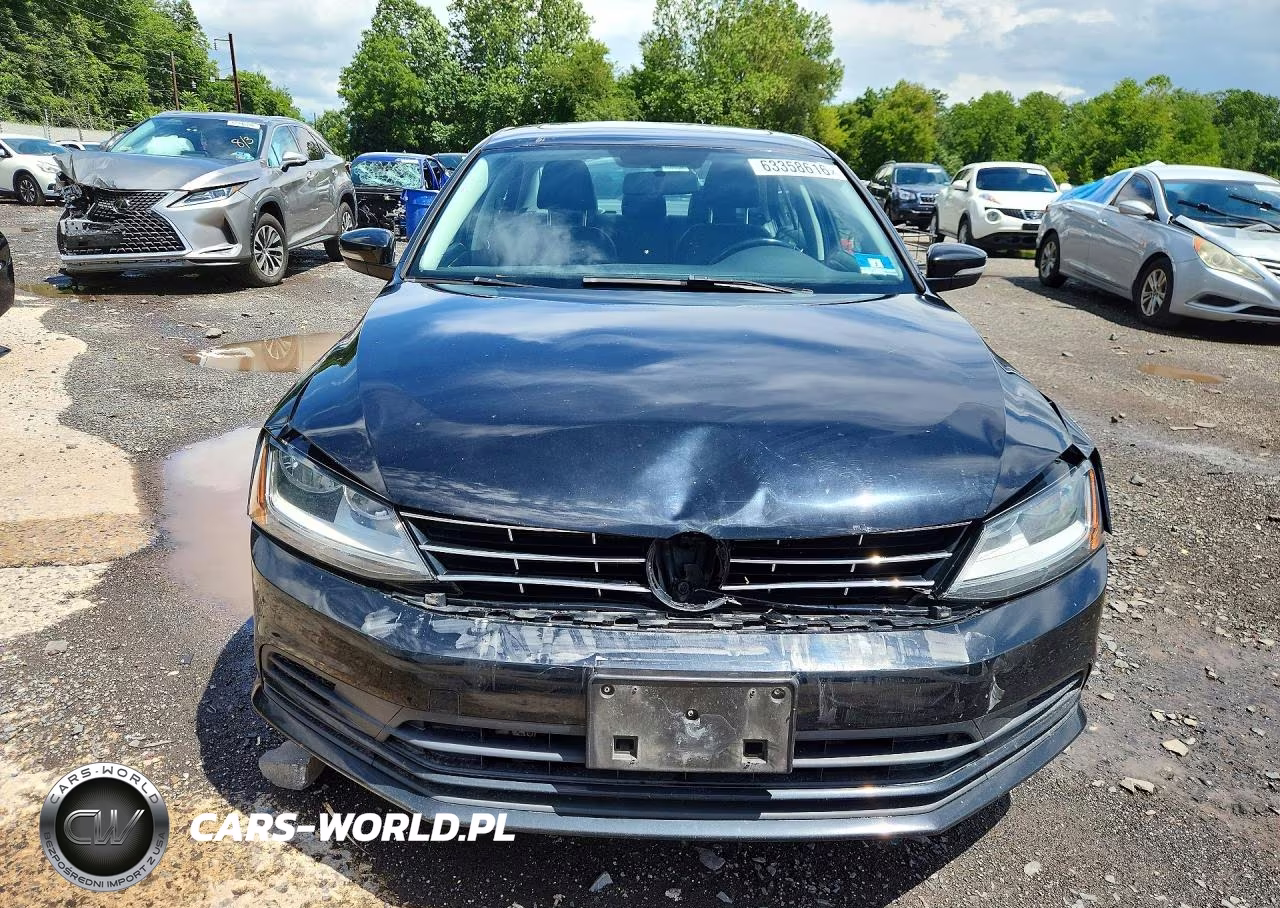 2018 Volkswagen Jetta Se VIN:3VWDB7AJXJM260624 - 5