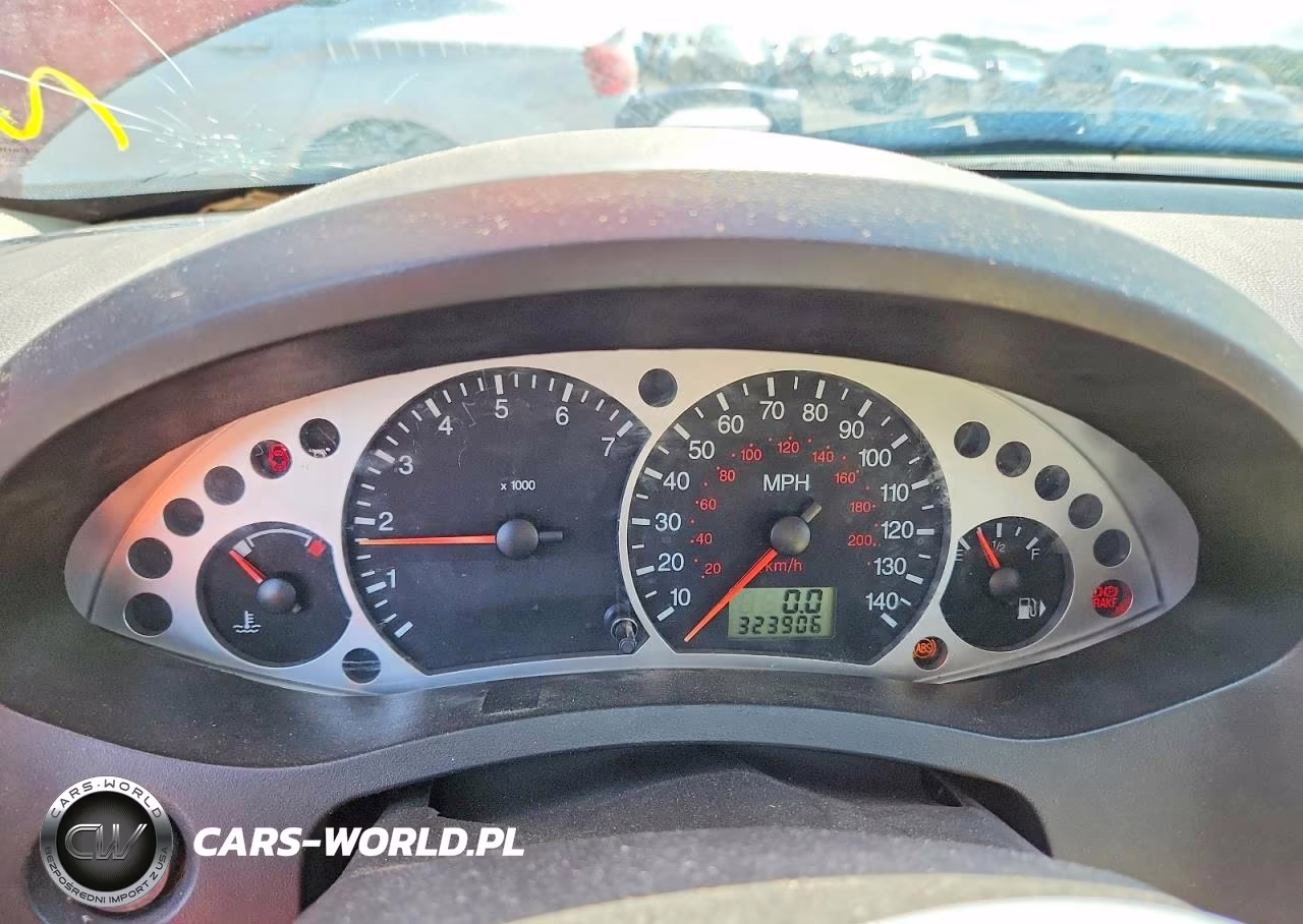2005 Ford Focus Zx3 VIN:3FAHP31N25R116274 - 9
