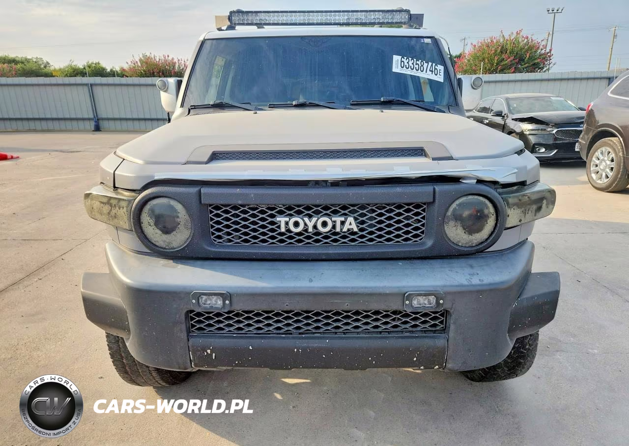 2007 Toyota Fj Cruiser Base VIN:JTEBU11F970019643 - 5
