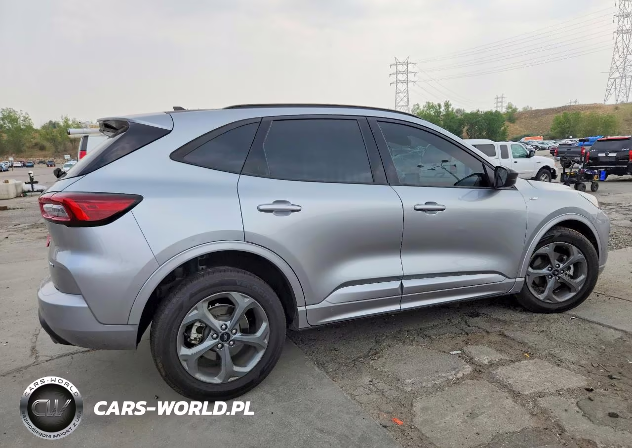 2024 Ford Escape St Line VIN:1FMCU9MN0RUA23629 - 3