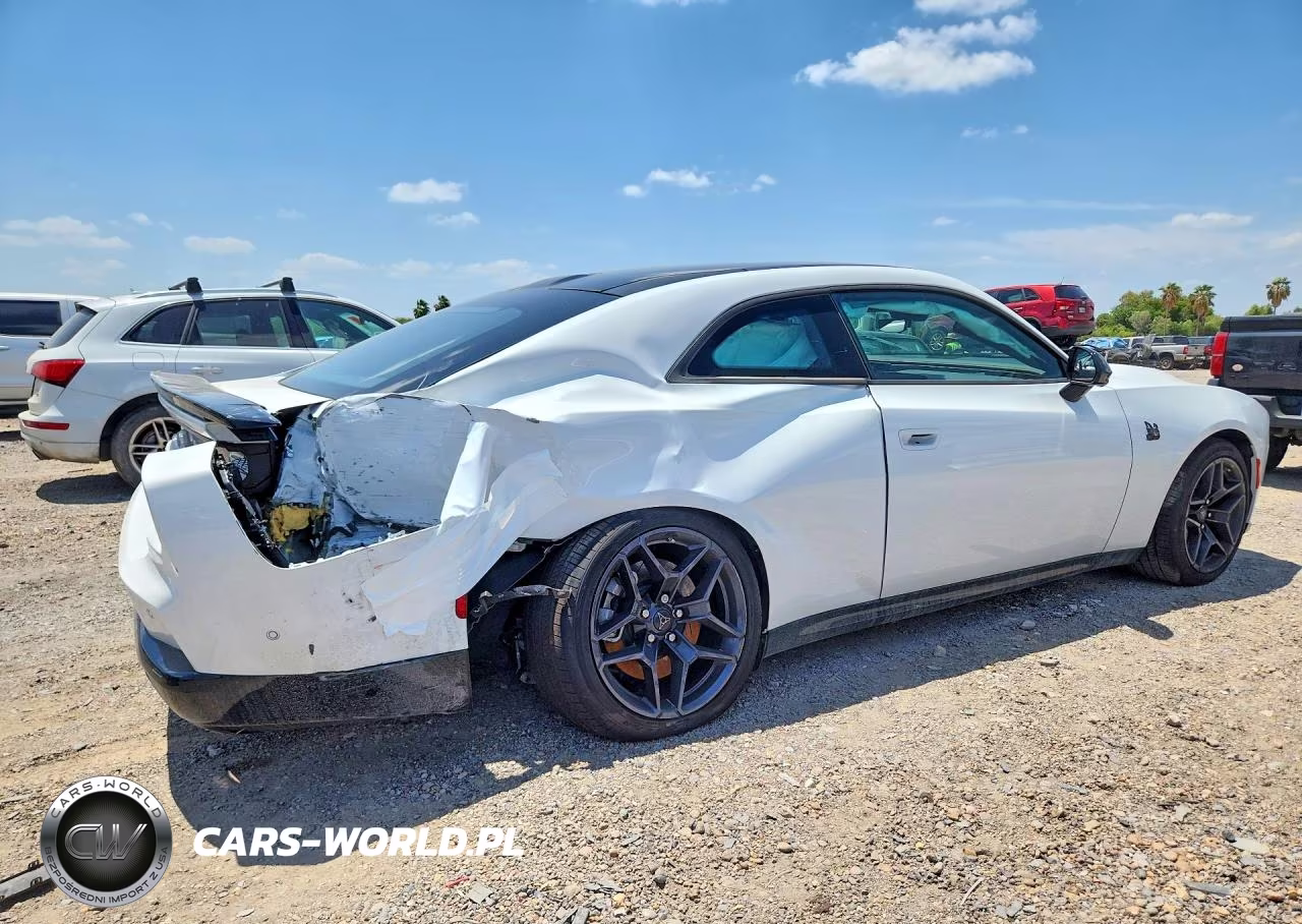 2026 Dodge Charger Scat Pack VIN:2C3CDAMPXTR238662 - 3