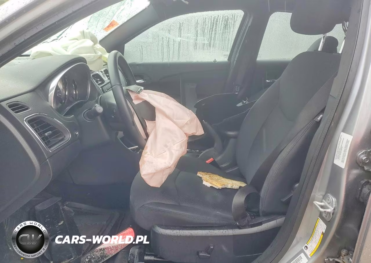 2013 Chrysler 200 Touring VIN:1C3CCBBB3DN571154 - 7