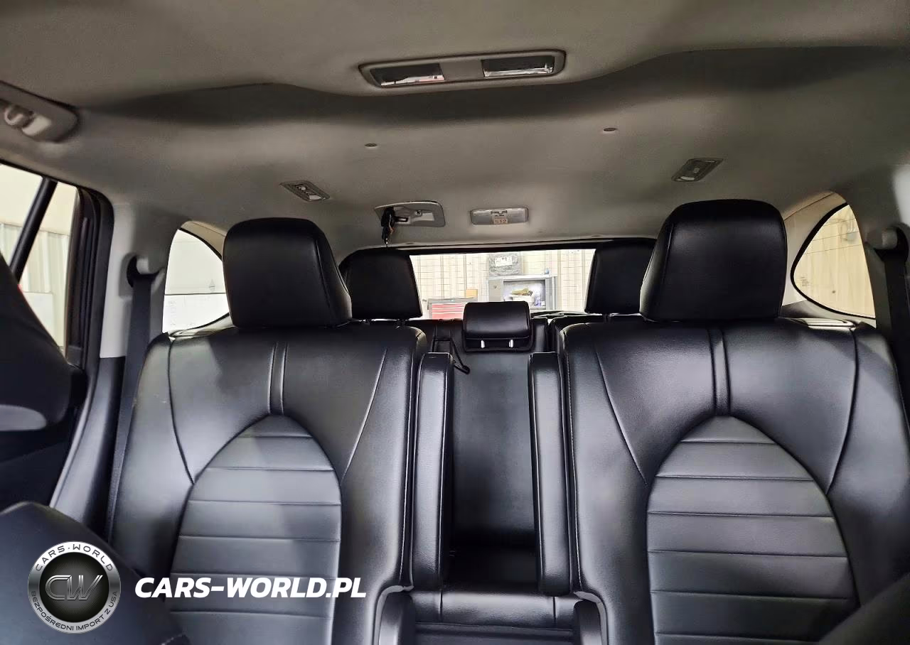 2022 Toyota Highlander Xle VIN:5TDGZRBH4NS573421 - 10
