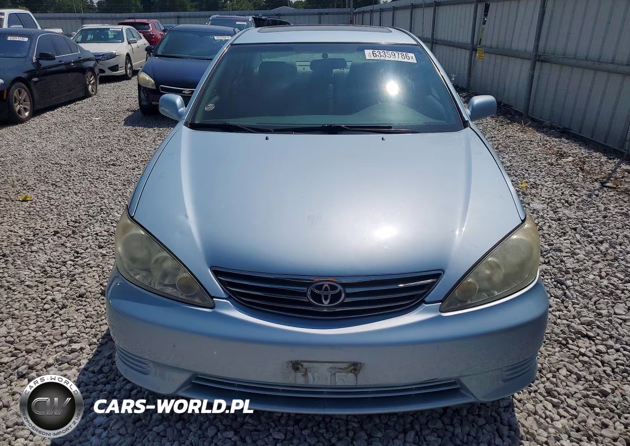 2005 Toyota Camry Le VIN:4T1BE32K95U584243 - 5