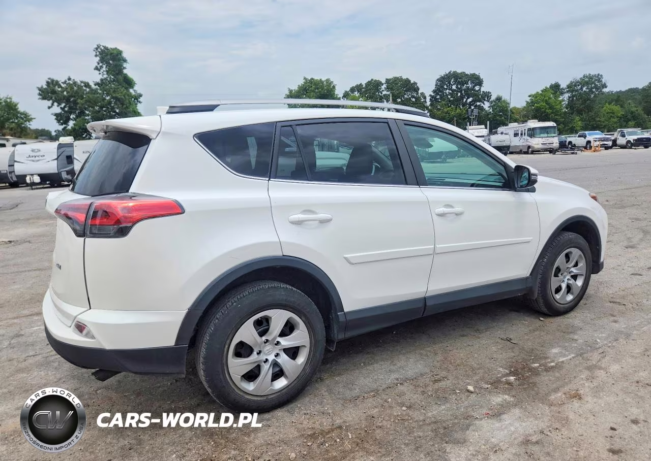 2018 Toyota Rav4 Xle VIN:2T3WFREV9JW498469 - 3