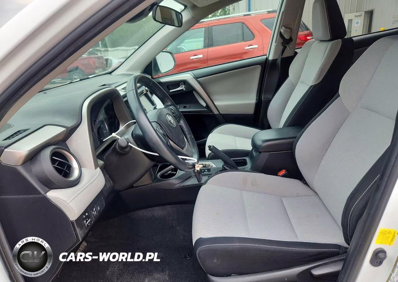 2018 Toyota Rav4 Xle VIN:2T3WFREV9JW498469 - 7
