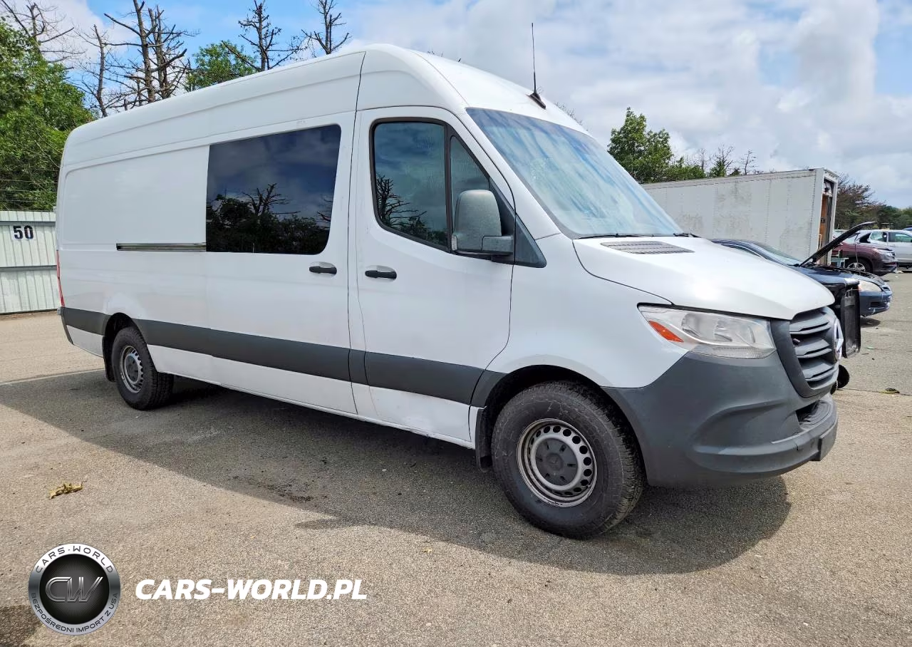2022 Mercedes-Benz Sprinter 2500 VIN:W1Y4DCHY6NT084831 - 4